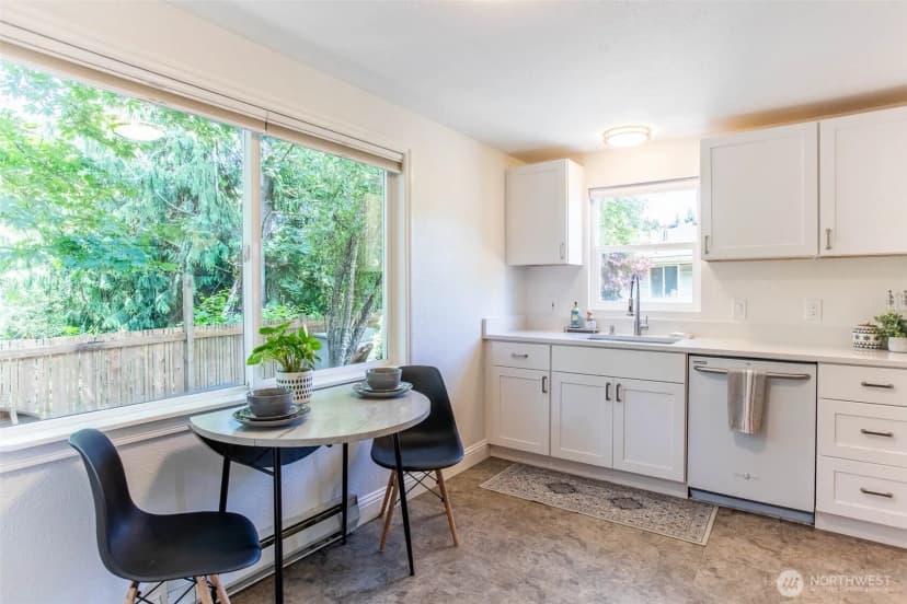 Property photo for 7169 18th Avenue Sw, Seattle photo 6