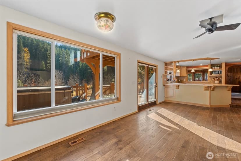 Property photo for 12290 Meacham Road, Leavenworth photo 19