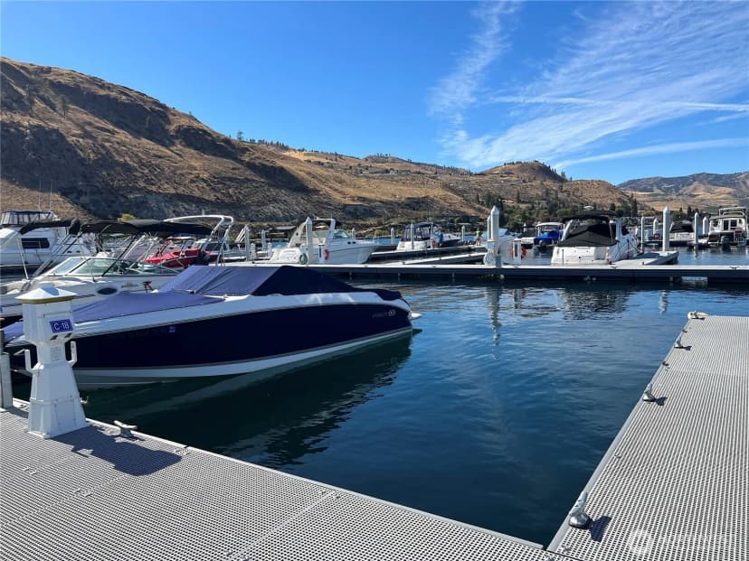 Property photo for 1350 W Woodin Ave #c18, Chelan photo 2