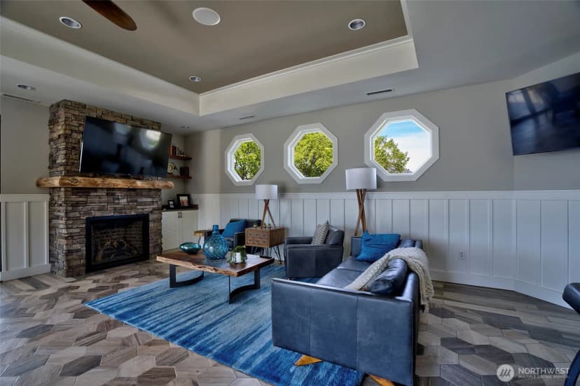 Property photo for 1350 W Woodin Ave #c18, Chelan photo 7
