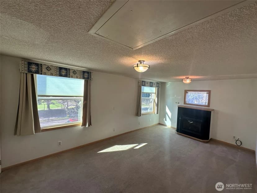 Property photo for 234 21st Avenue E, Seattle photo 19