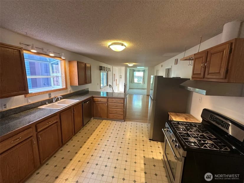 Property photo for 234 21st Avenue E, Seattle photo 21