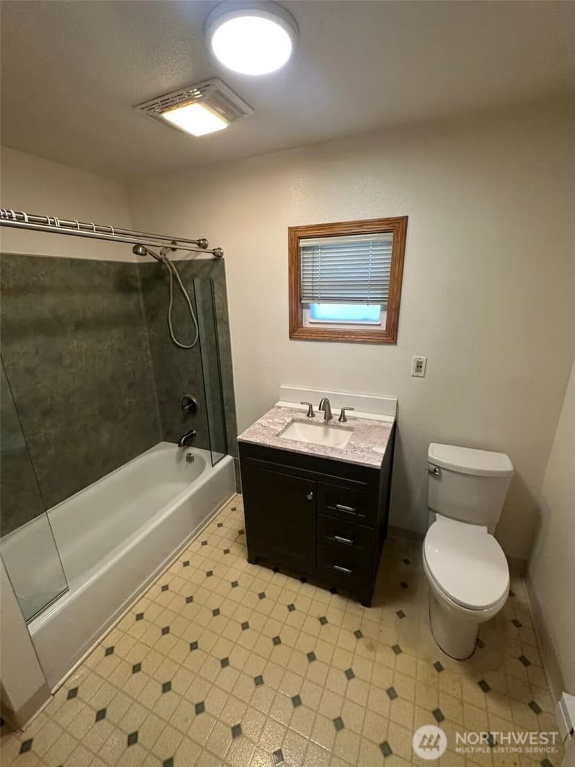 Property photo for 234 21st Avenue E, Seattle photo 15