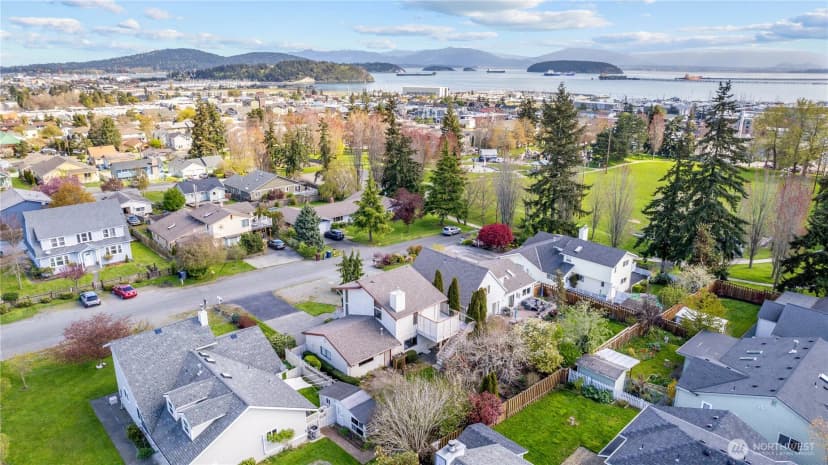 Property photo for 1211 31st Street, Anacortes photo 35