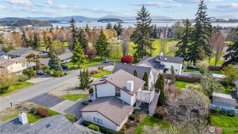 Property photo for 1211 31st Street, Anacortes