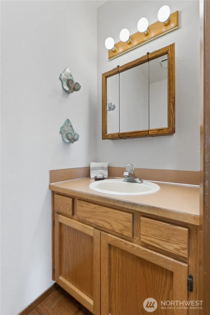 Property photo for 1211 31st Street, Anacortes photo 9
