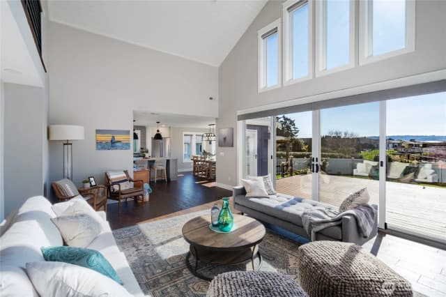 Property photo for 2251 Mariner Beach Drive, Oak Harbor photo 5