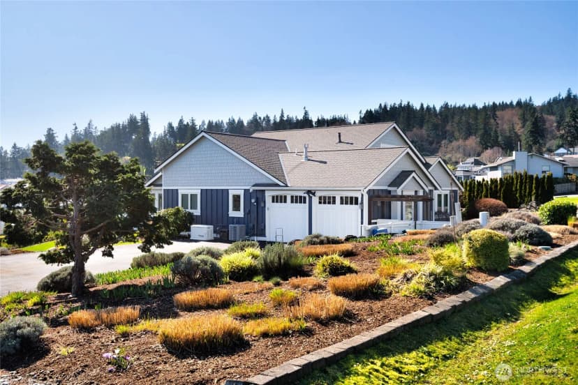 Property photo for 2251 Mariner Beach Drive, Oak Harbor photo 32