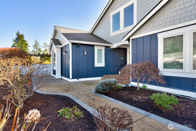 Property photo for 2251 Mariner Beach Drive, Oak Harbor photo 38