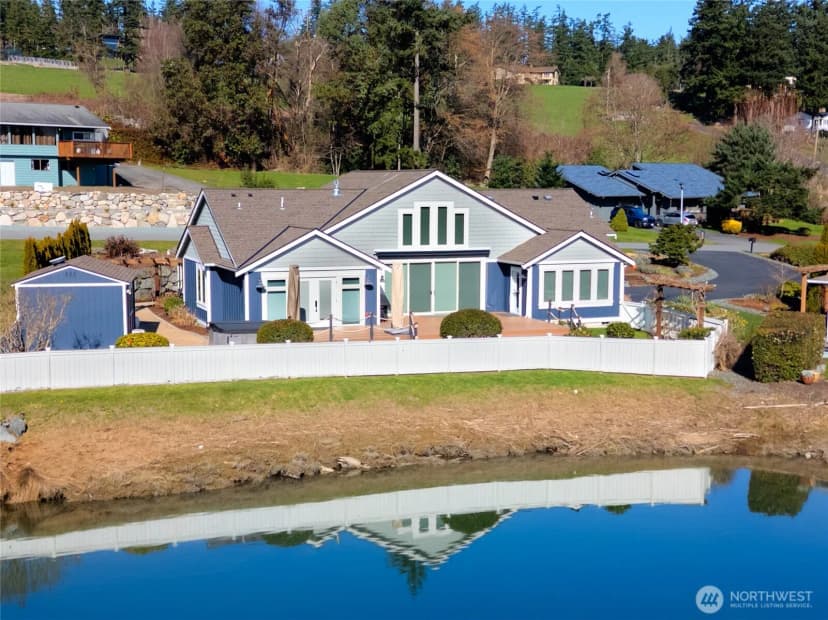 Property photo for 2251 Mariner Beach Drive, Oak Harbor photo 33