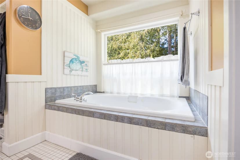 Property photo for 16 Owl Lane, Port Angeles photo 19