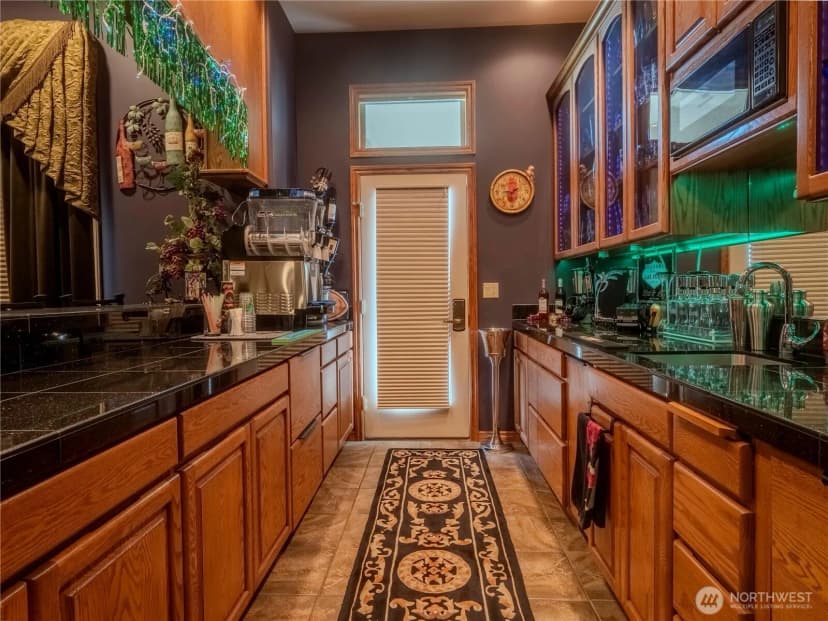 Property photo for 1050 Lewandowski Road, Sunnyside photo 24