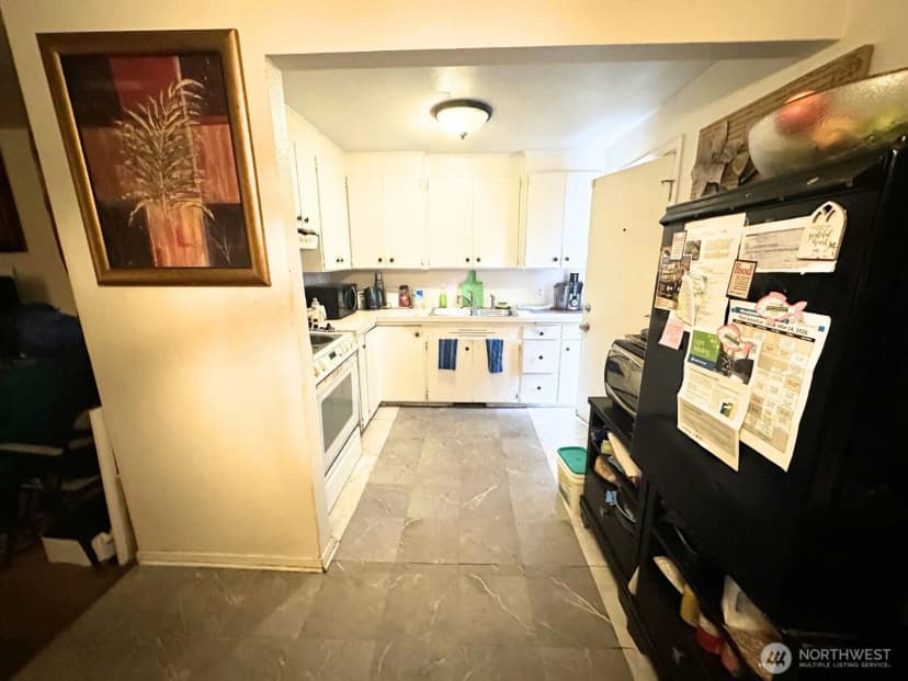 Property photo for 2903 E Union Street, Seattle photo 8