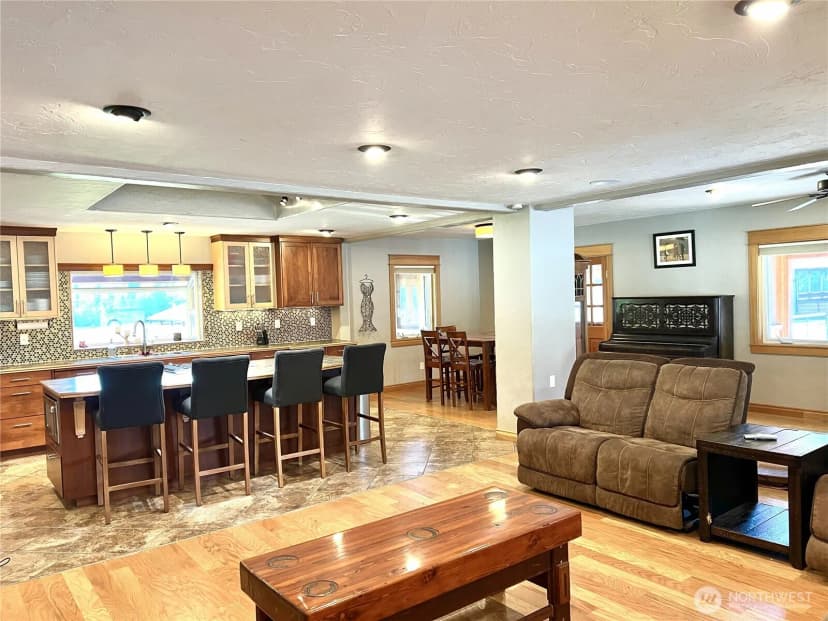 Property photo for 3378 Northport Flat Creek Road, Northport photo 10