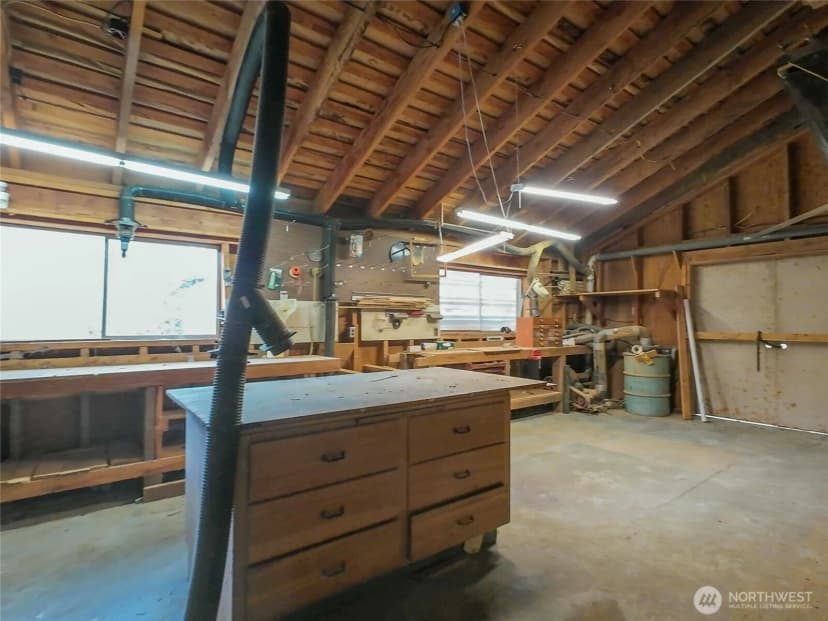 Property photo for 8275 State Route 20, Port Townsend photo 25