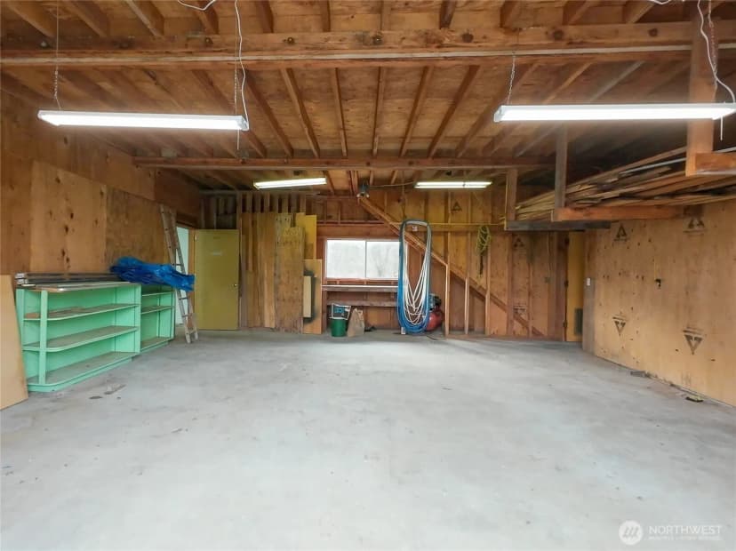 Property photo for 8275 State Route 20, Port Townsend photo 23