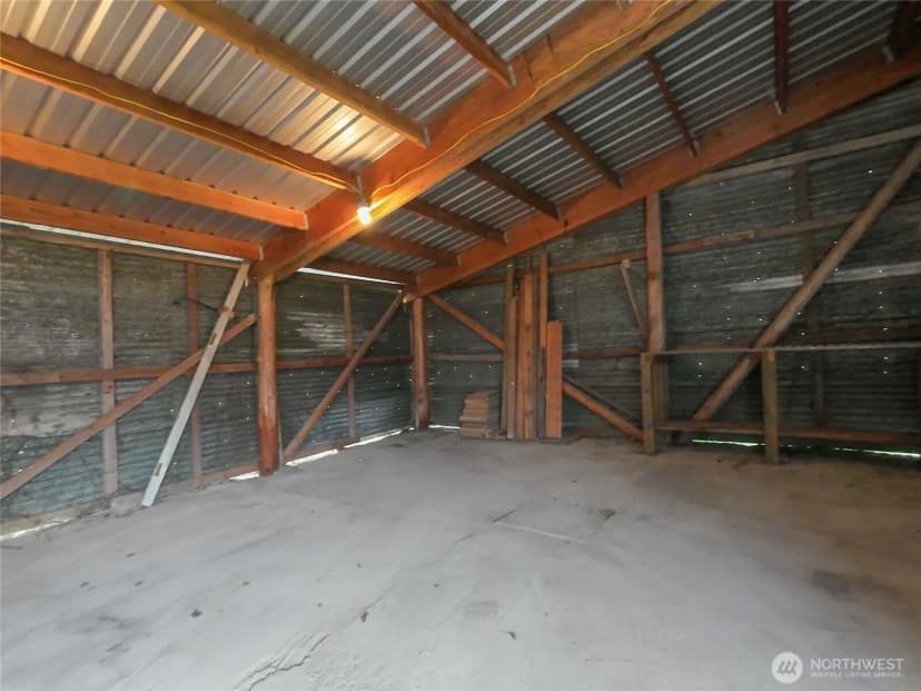 Property photo for 8275 State Route 20, Port Townsend photo 19