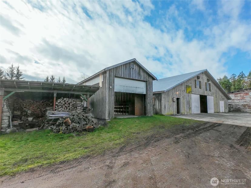 Property photo for 8275 State Route 20, Port Townsend photo 33