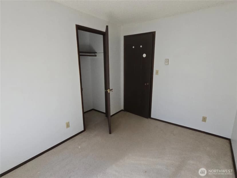 Property photo for 29401 34th Avenue S, Auburn photo 14