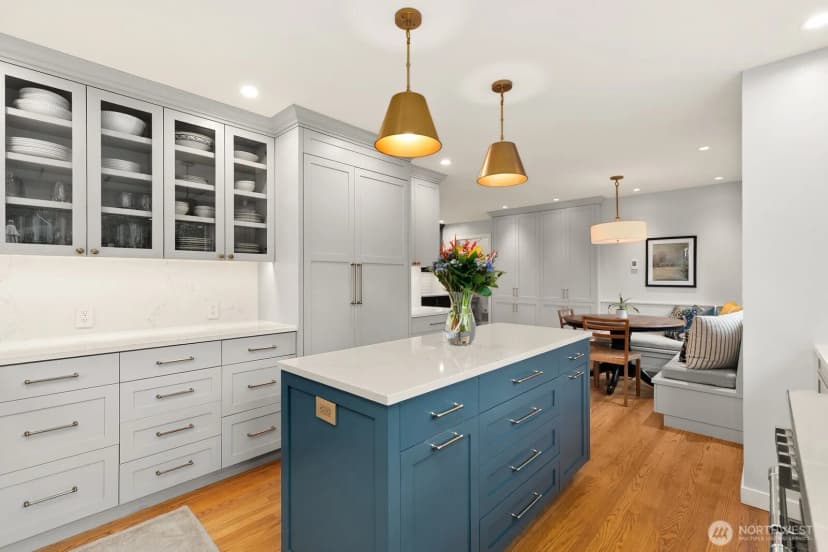 Property photo for 2803 Magnolia Boulevard W, Seattle photo 14