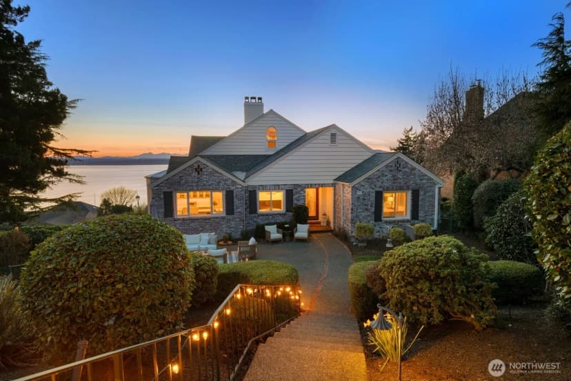 Property photo for 2803 Magnolia Boulevard W, Seattle photo 37
