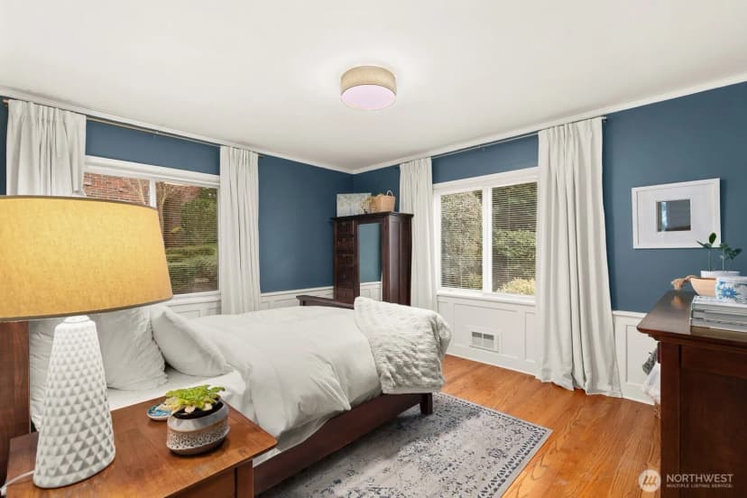 Property photo for 2803 Magnolia Boulevard W, Seattle photo 21