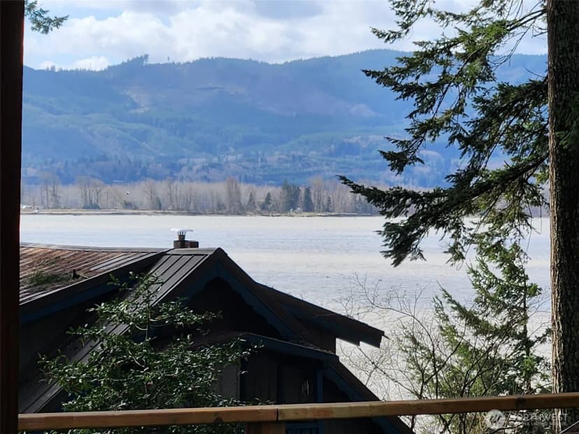 Property photo for 5 W Cape Horn Road, Cathlamet photo 34
