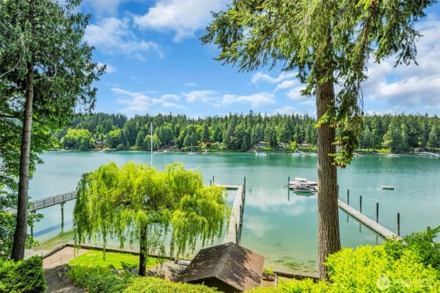 Property photo for 6490 Ne Monte Vista Drive, Bainbridge Island photo 3