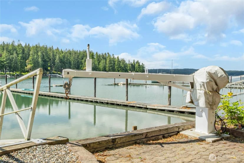 Property photo for 6490 Ne Monte Vista Drive, Bainbridge Island photo 26