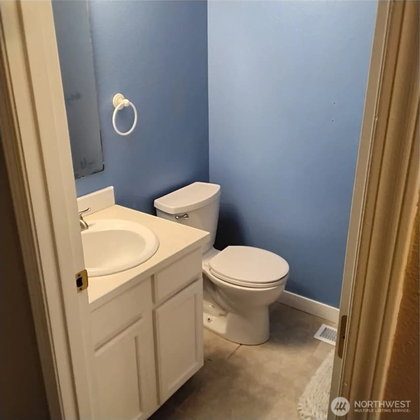 Property photo for 308 Callendar Street Nw, Orting photo 10