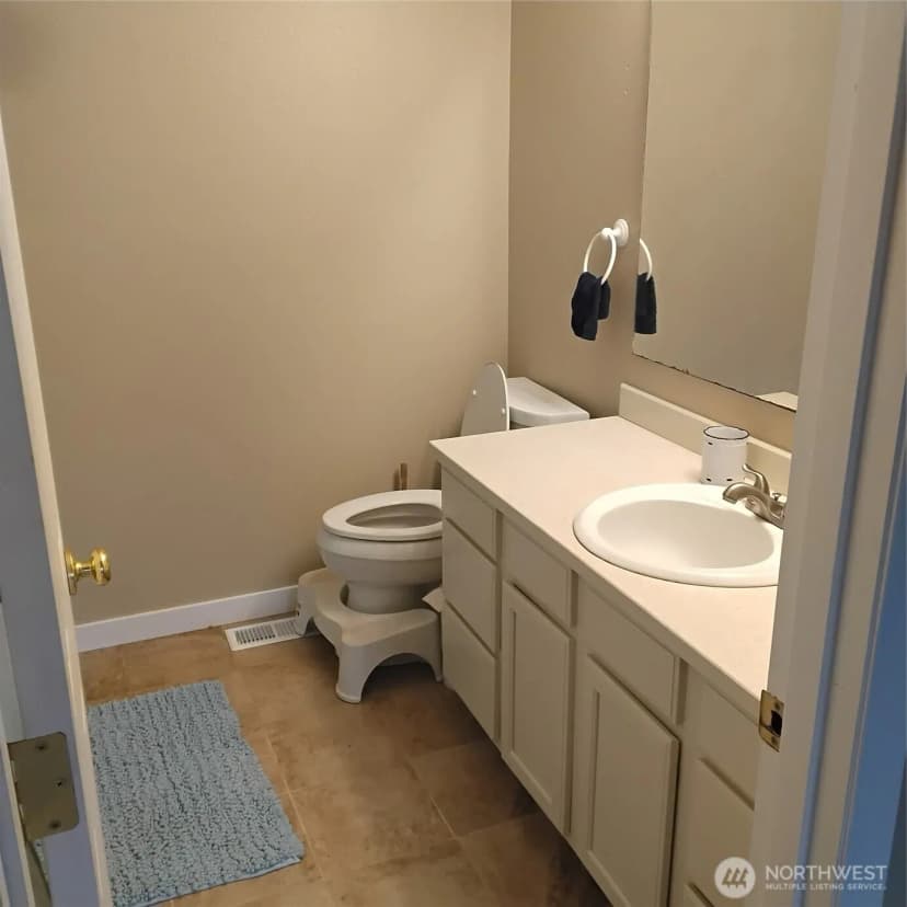 Property photo for 308 Callendar Street Nw, Orting photo 13