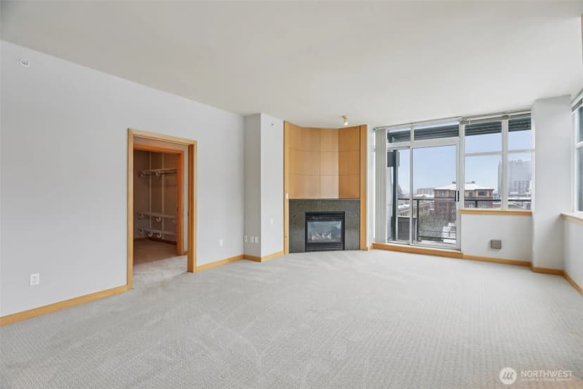 Property photo for 1100 106th Avenue Ne #902, Bellevue photo 6