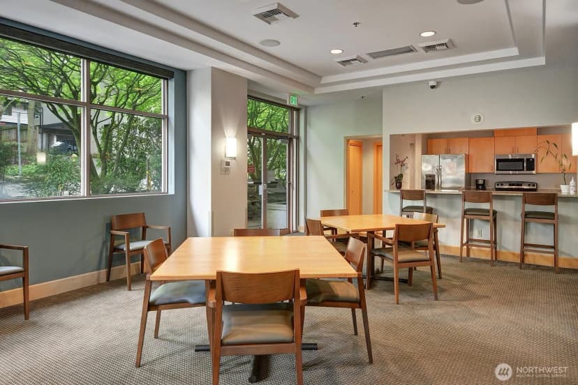 Property photo for 1100 106th Avenue Ne #902, Bellevue photo 35