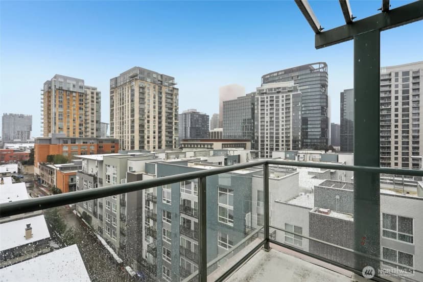 Property photo for 1100 106th Avenue Ne #902, Bellevue photo 32