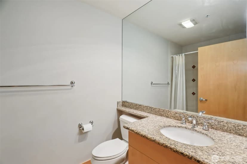 Property photo for 1100 106th Avenue Ne #902, Bellevue photo 24