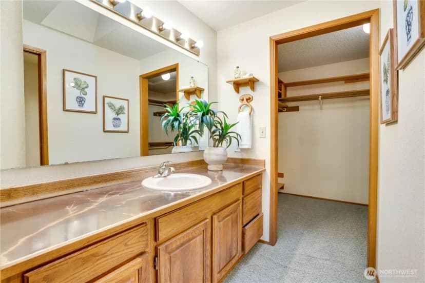 Property photo for 6802 Twin Hills Drive W, University Place photo 18
