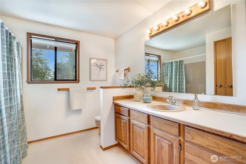 Property photo for 6802 Twin Hills Drive W, University Place photo 24