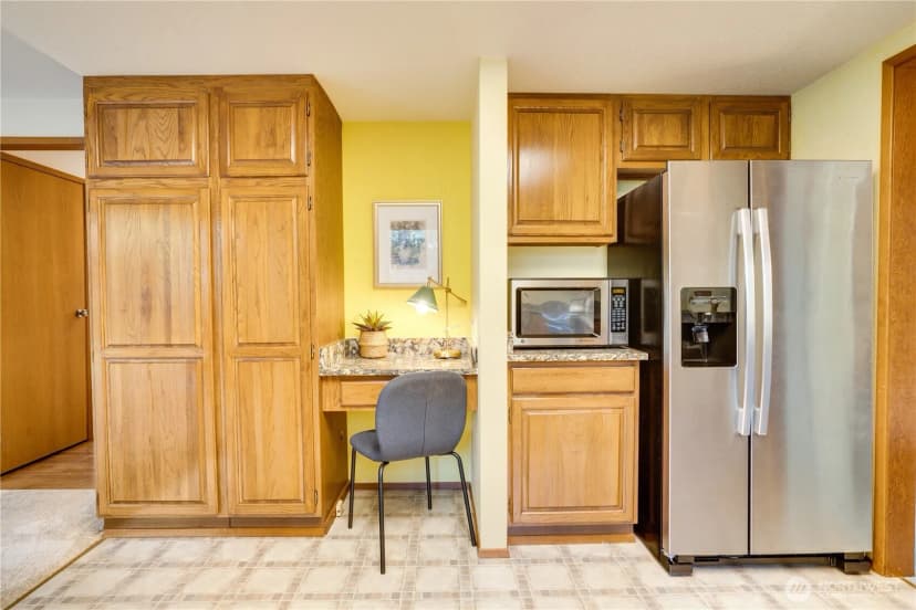Property photo for 6802 Twin Hills Drive W, University Place photo 11