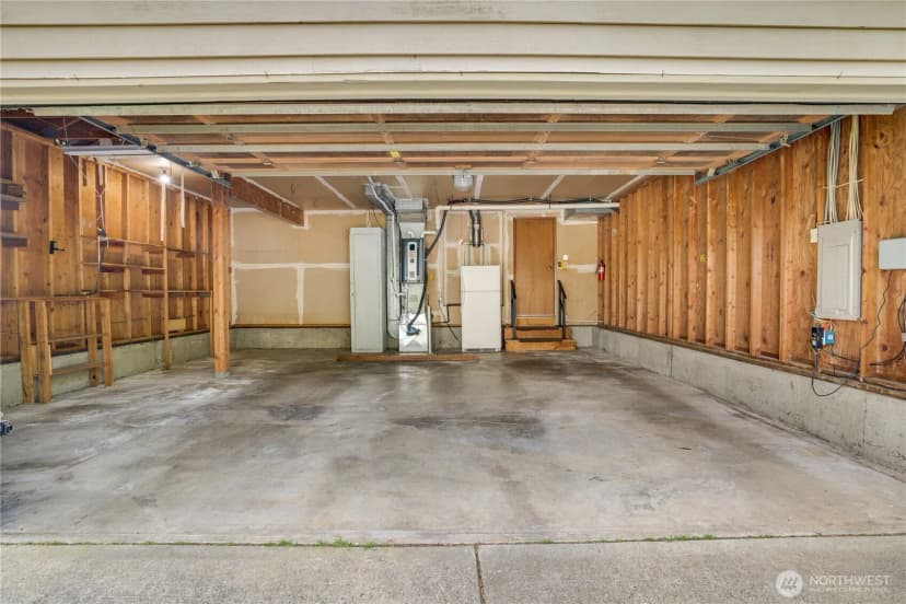 Property photo for 6802 Twin Hills Drive W, University Place photo 32