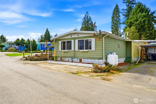Property photo for 4425 Meridian Avenue N #17, Tulalip photo 4