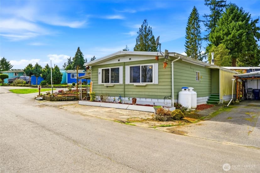 Property photo for 4425 Meridian Avenue N #17, Tulalip photo 4