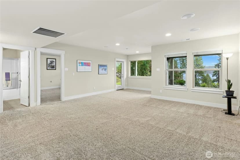 Property photo for 2744 Nw Pine Cone Place, Issaquah photo 12