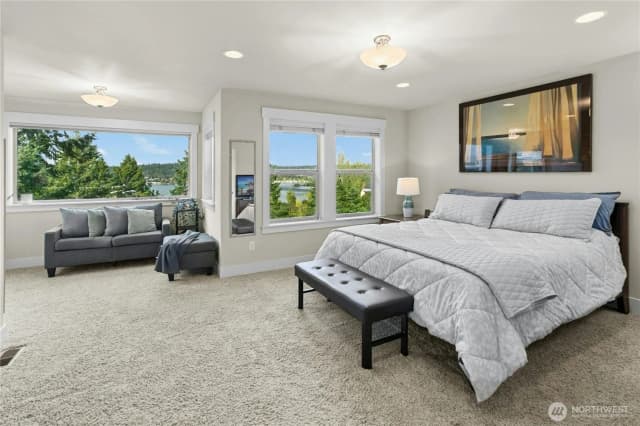 Property photo for 2744 Nw Pine Cone Place, Issaquah photo 3