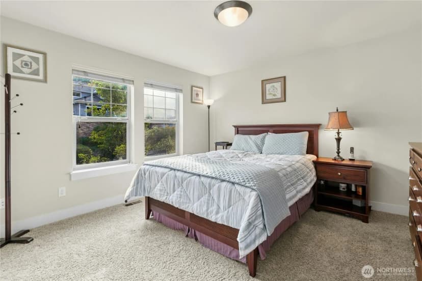 Property photo for 2744 Nw Pine Cone Place, Issaquah photo 28
