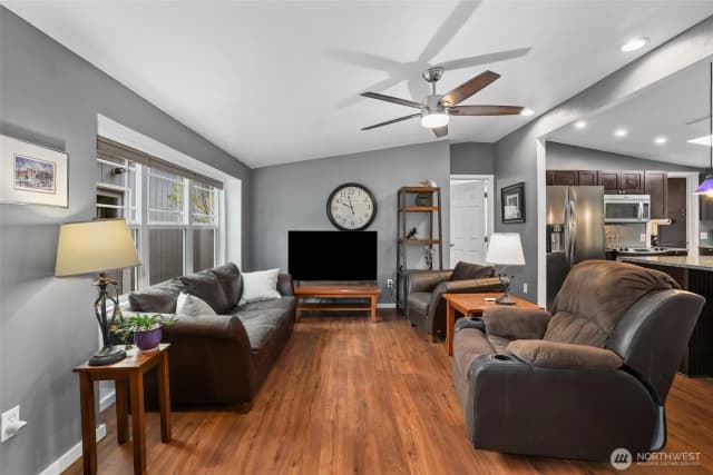 Property photo for 716 Dennis Street Se #55, Tumwater photo 4