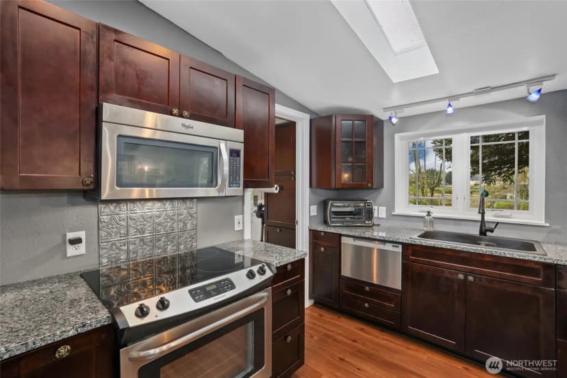 Property photo for 716 Dennis Street Se #55, Tumwater photo 9