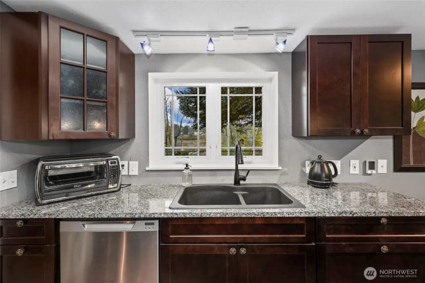 Property photo for 716 Dennis Street Se #55, Tumwater photo 10