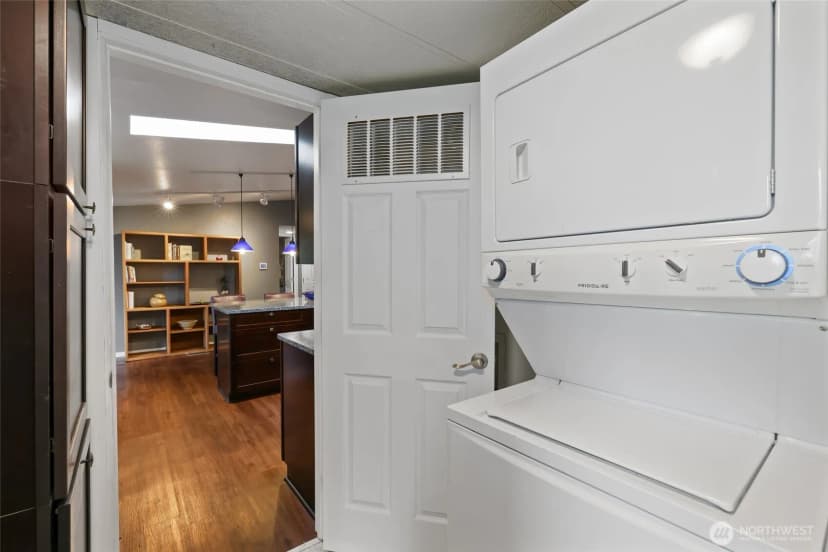 Property photo for 716 Dennis Street Se #55, Tumwater photo 21