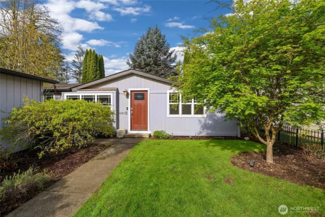 Property photo for 716 Dennis Street Se #55, Tumwater photo 2