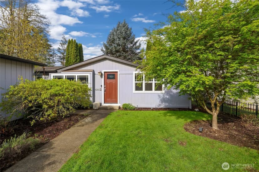 Property photo for 716 Dennis Street Se #55, Tumwater photo 2